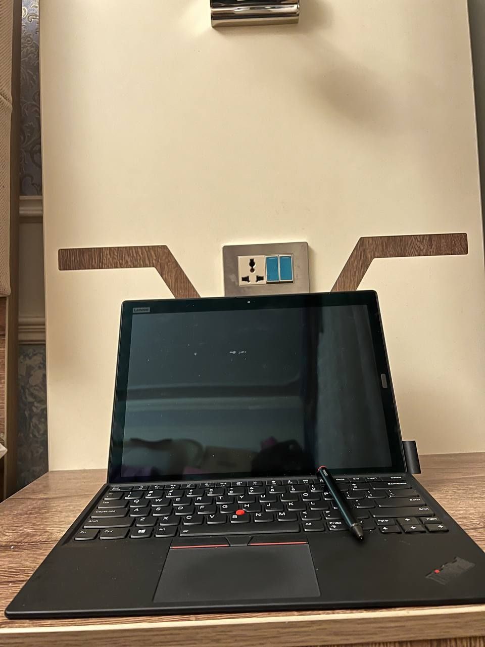 Lenovo ThinkPad X1 Tablet Gen 3 i7 8650U 16GB 1TB M.2 SSD