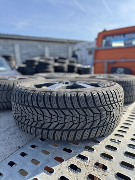 Лети джанти с зимни гуми Hankook 235 55 17 ДОТ 24