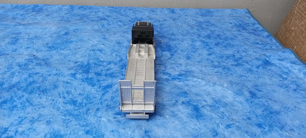 **Black American | macheta camion transportor | 32*5*6 cm