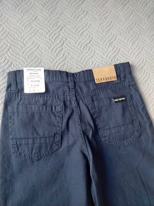 Нови панталони 12 - 13 г. TERRANOVA