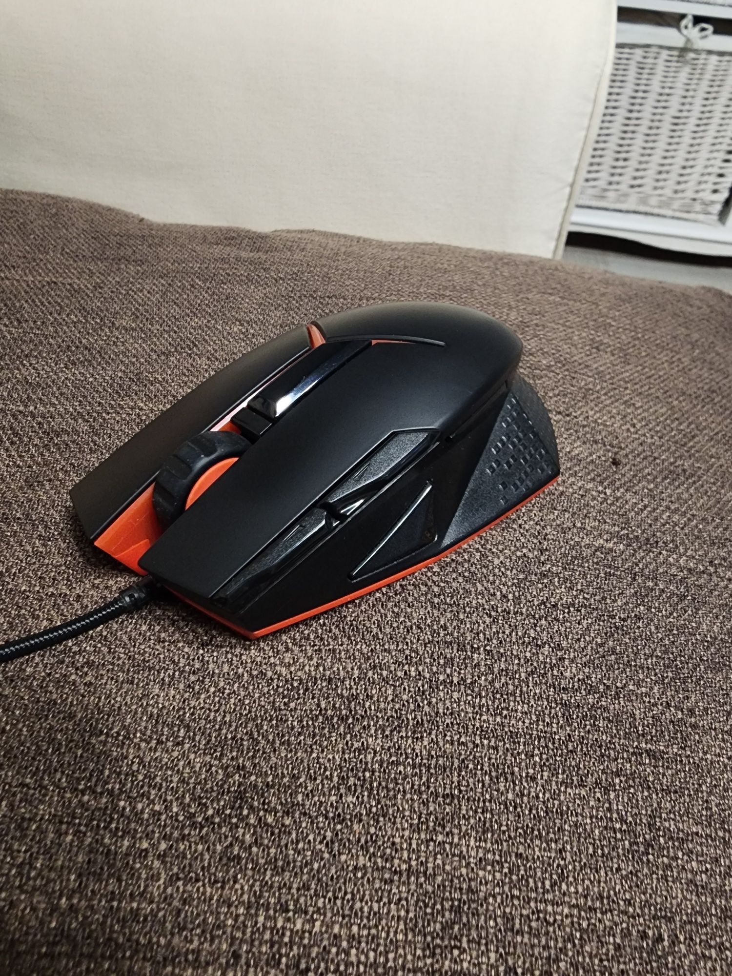 Геймърска мишка Lenovo Y Gaming Precision Mouse