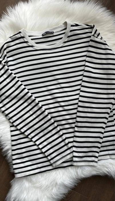 Лонгслив в полоску