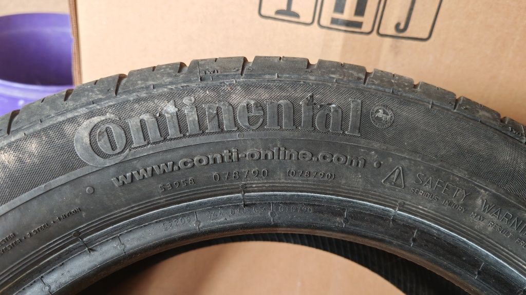 Set anvelope de vara 185 55 15 Continental