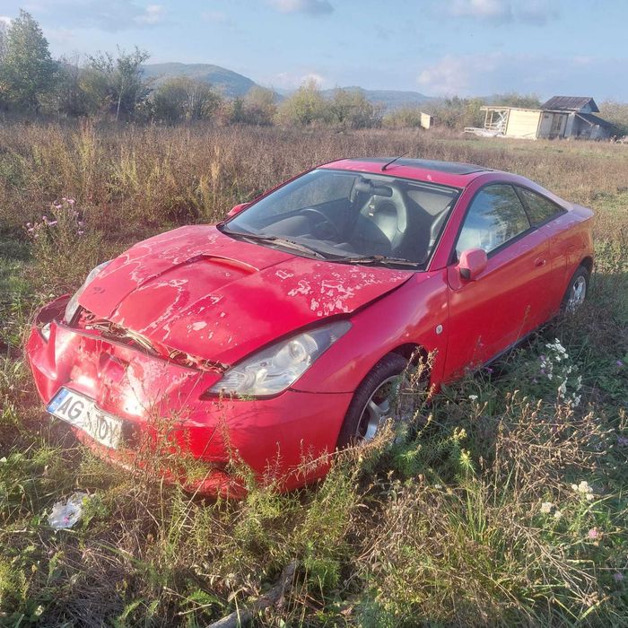 Vand Toyota Celica, 2 buc, 2001 si 2000