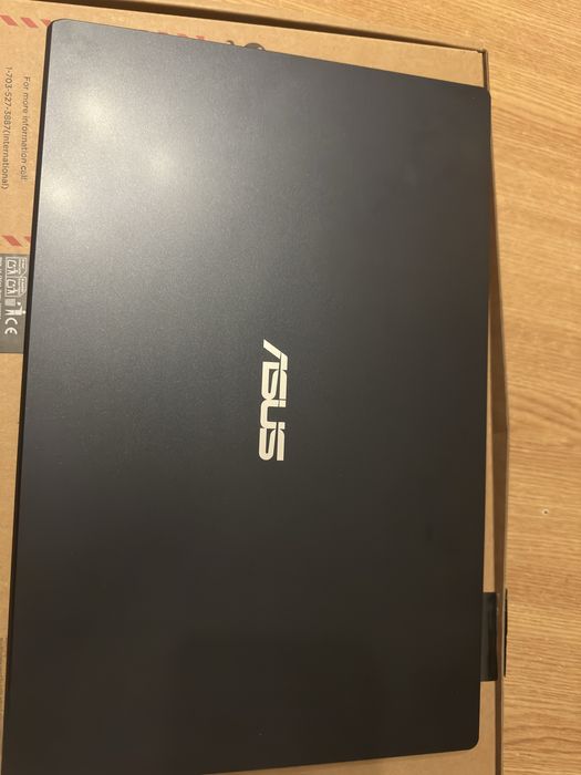 Vand leptop ASUS