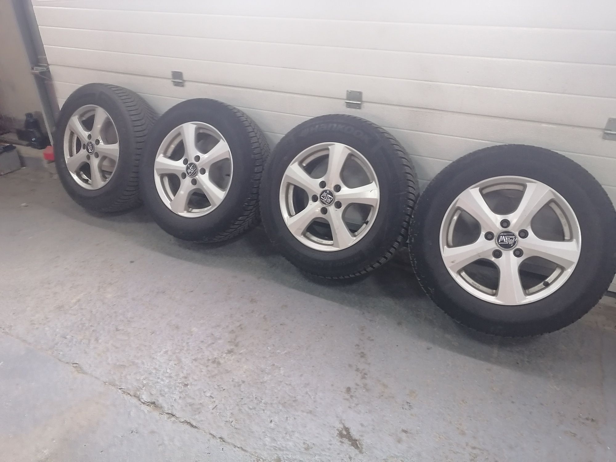 *Jante Volkswagen Tiguan 16"*