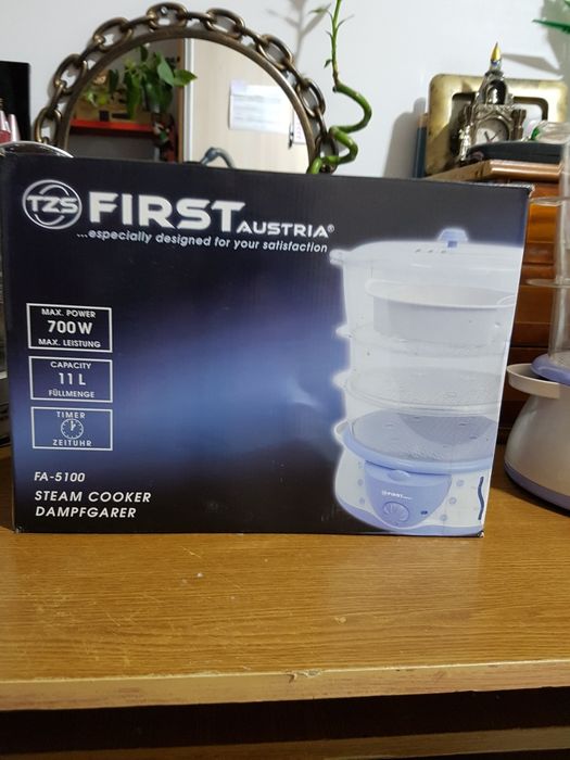 Vand Steam Cooker nou 700w