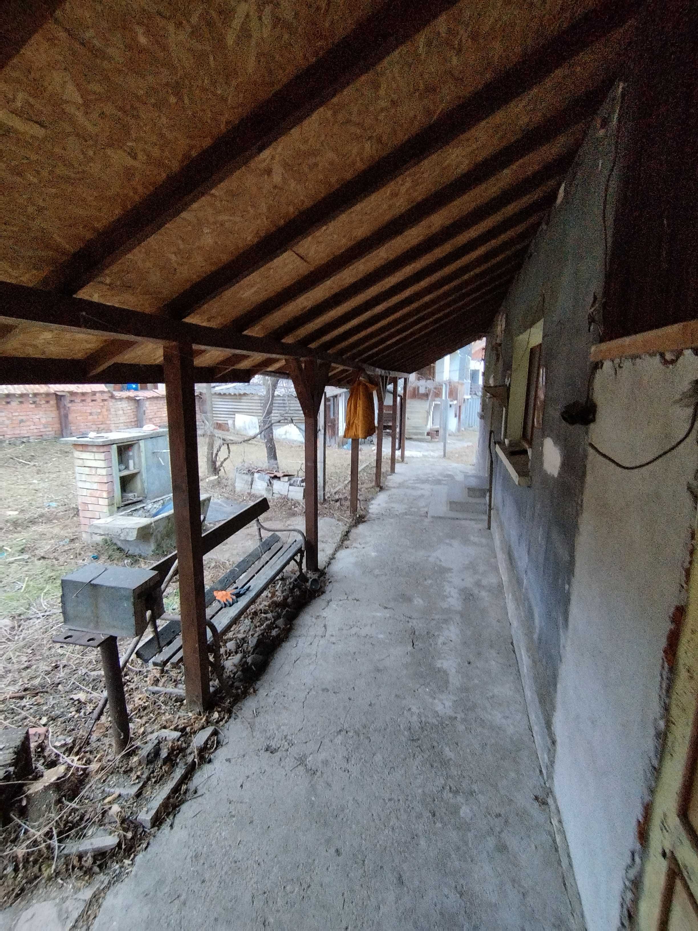 Продавам къща в село мотавица