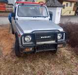 Suzuki Samurai .