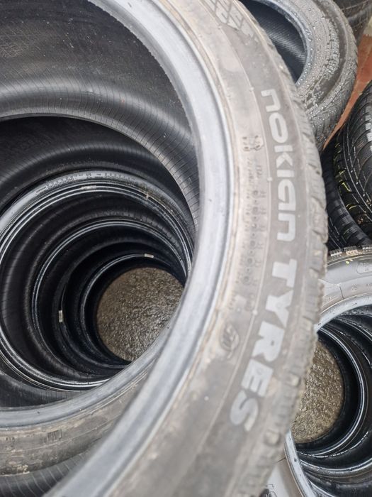 235 40 18 iarna M+S Nokian 2021