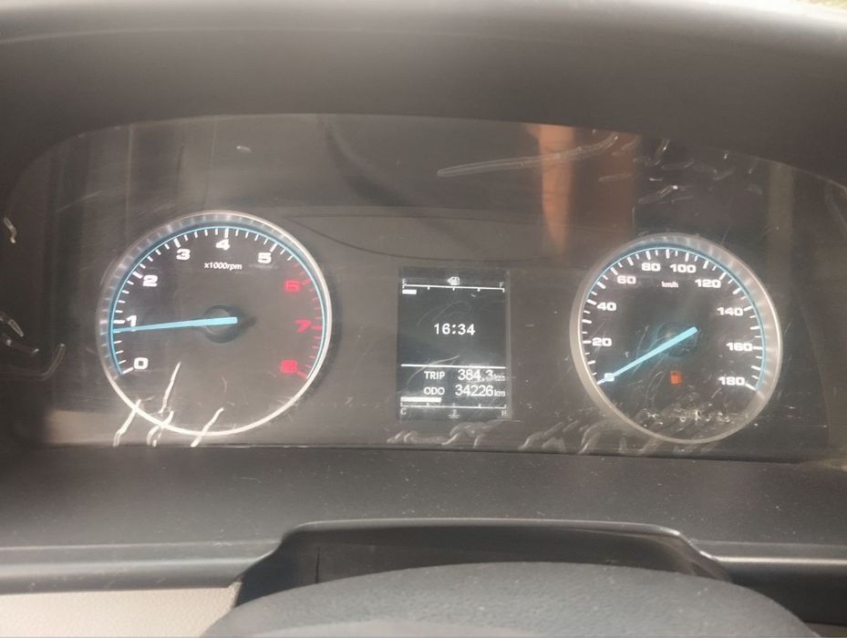 Jac sunray 2023 yil yurgan prabgi 34226 km  halol