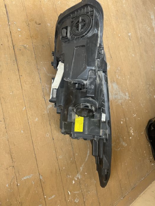 Фар за хюндай и40 Hyundai i40