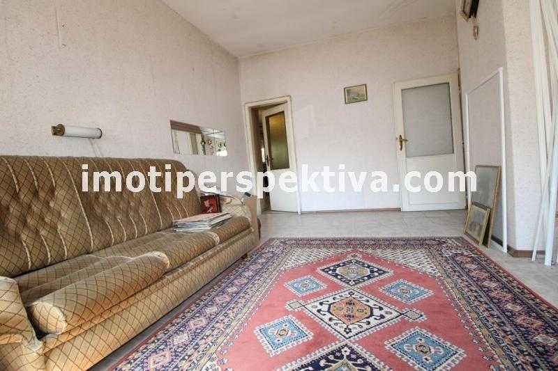 Продава се Тристаен апартамент в Пловдив, Център - 80 кв.м за 2363 €/кв.м - Снимка #5