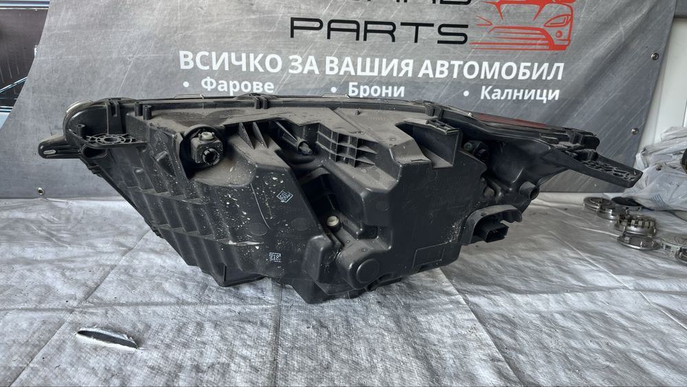 Десен фар Ford Edge