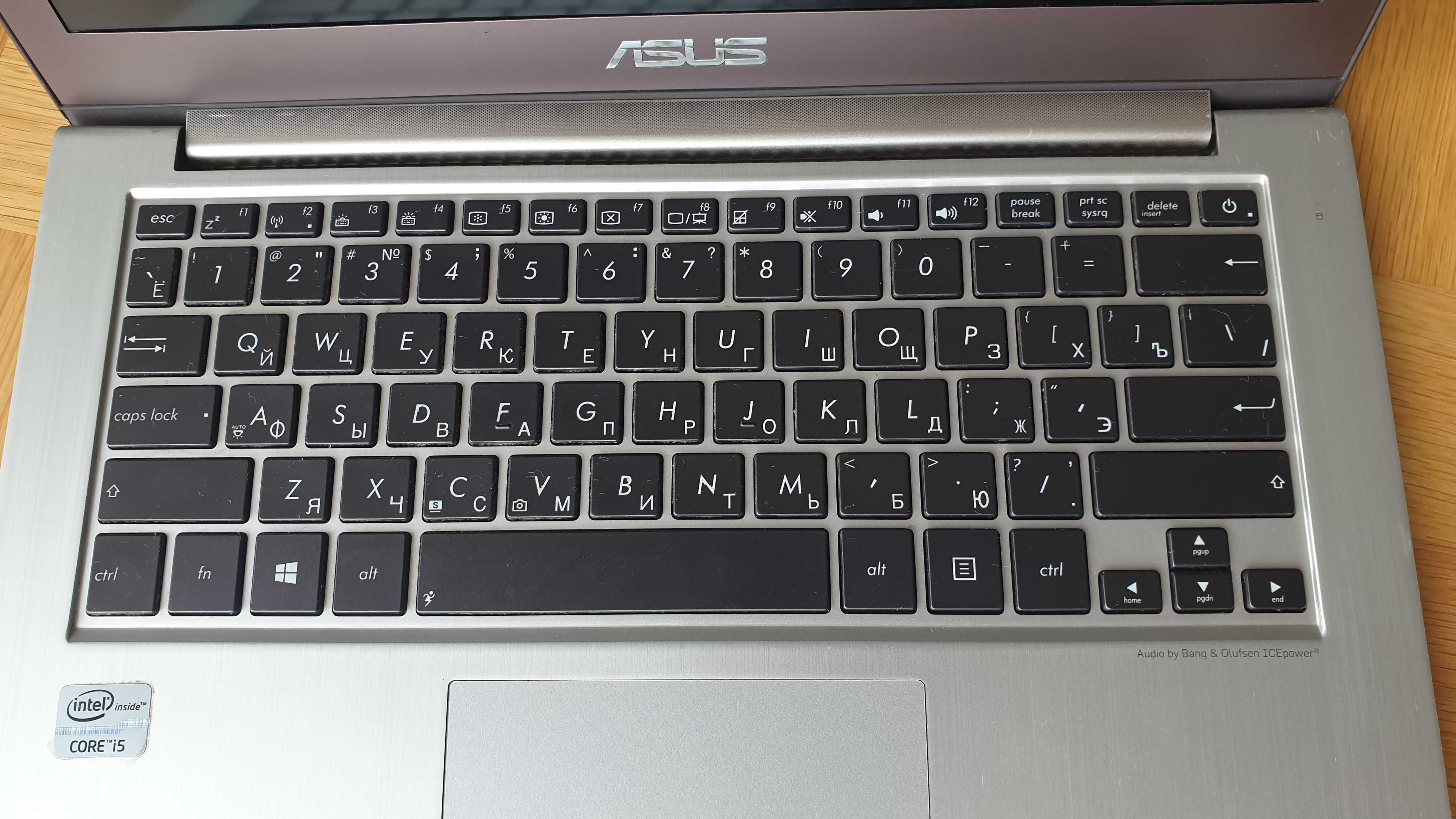 Лаптоп Asus UX32a, i5, ram 6gb, ips 1920x1280