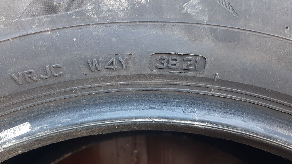 Зимни гуми Бриджстоун 255/60/18