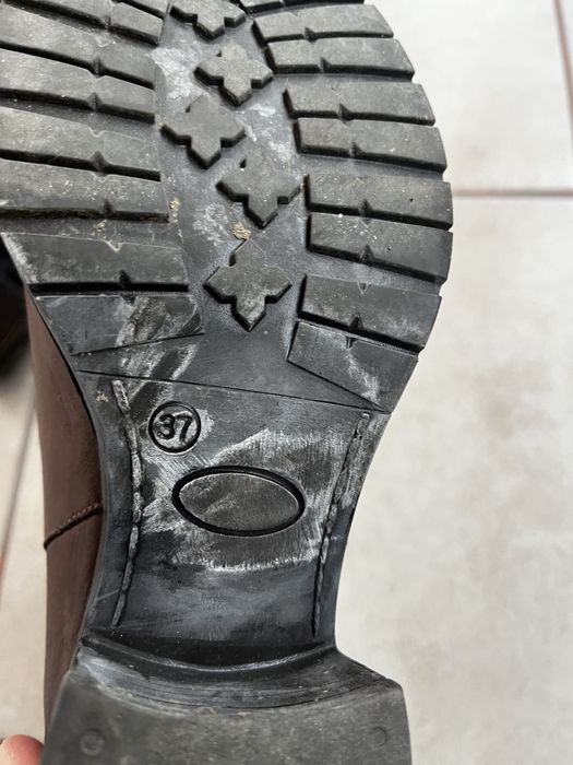 Ghete damă din piele