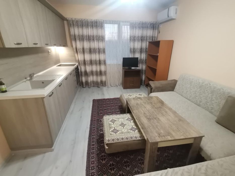 Давам апартамент под наем