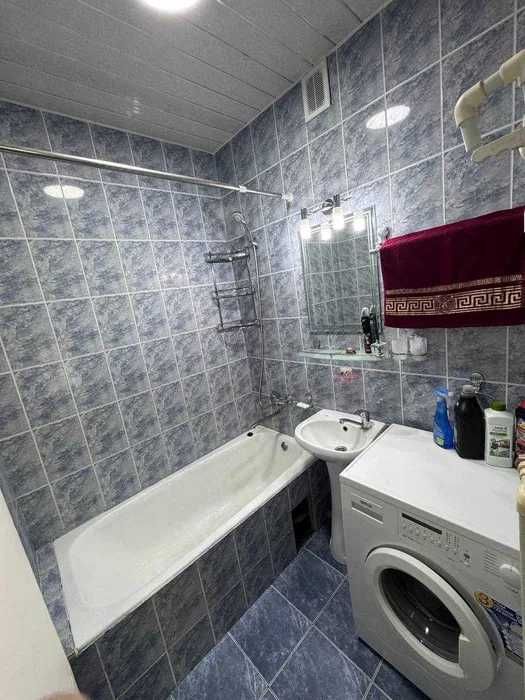 300$ Metro Buyuk ipak yoli 1-xonali uy oilaga beriladi zudlik bilan !!