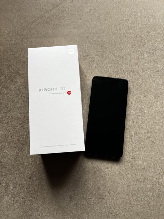 Xiaomi 13T 5G – 256GB / 8GB RAM – Fără defecte, cu cutie originală