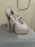 Sandale nude inalte
