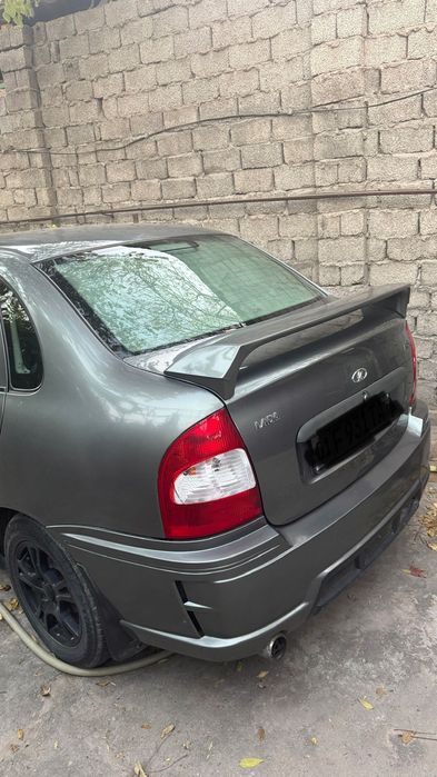 Продается автомобиль Lada Kalina