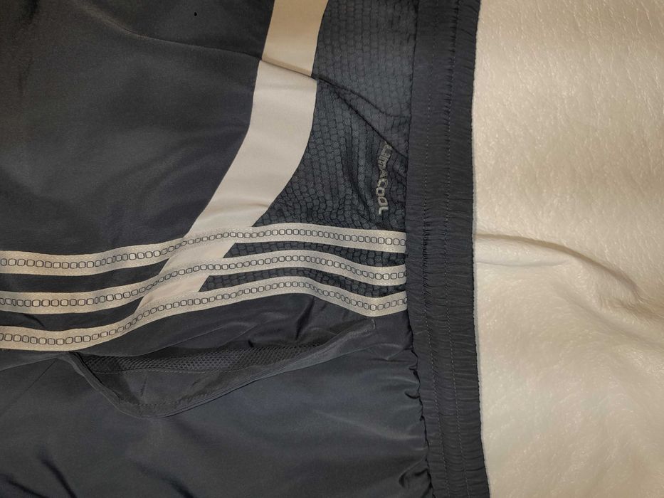 Pantaloni trei sferturi Adidas CLIMA COOL masura XL