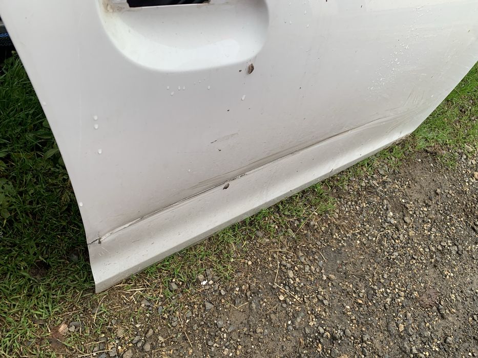 Usa fata Dacia Logan/Sandero dreapta an 2013/2014/2015/2016/2017/2020