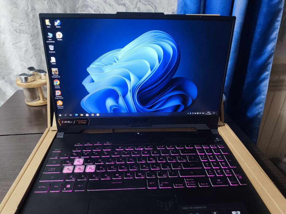 ASUS TUF Gaming F15 15.6" / 16 Гб / SSD 512 Гб / DOS /