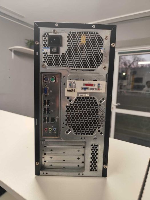 ПК компьютер core i3 все работает отлично