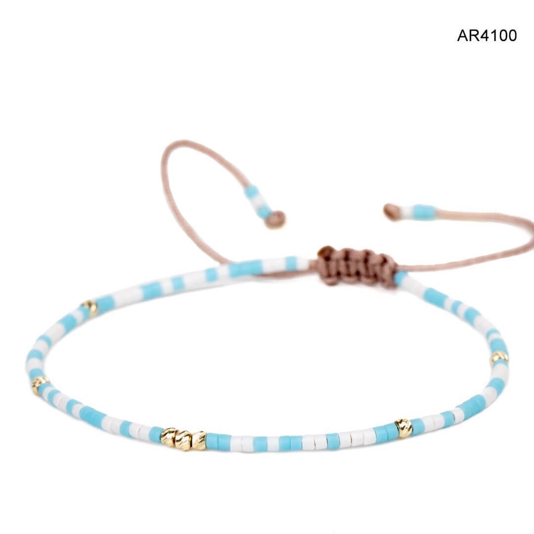 Bratara aur cu snur reglabil, cu bilute din aur 14K 2,5 mm si Miyuki