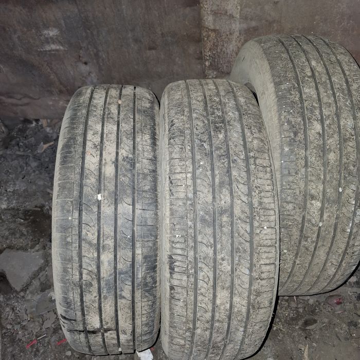 Продам 3 покрышки 205/65/16