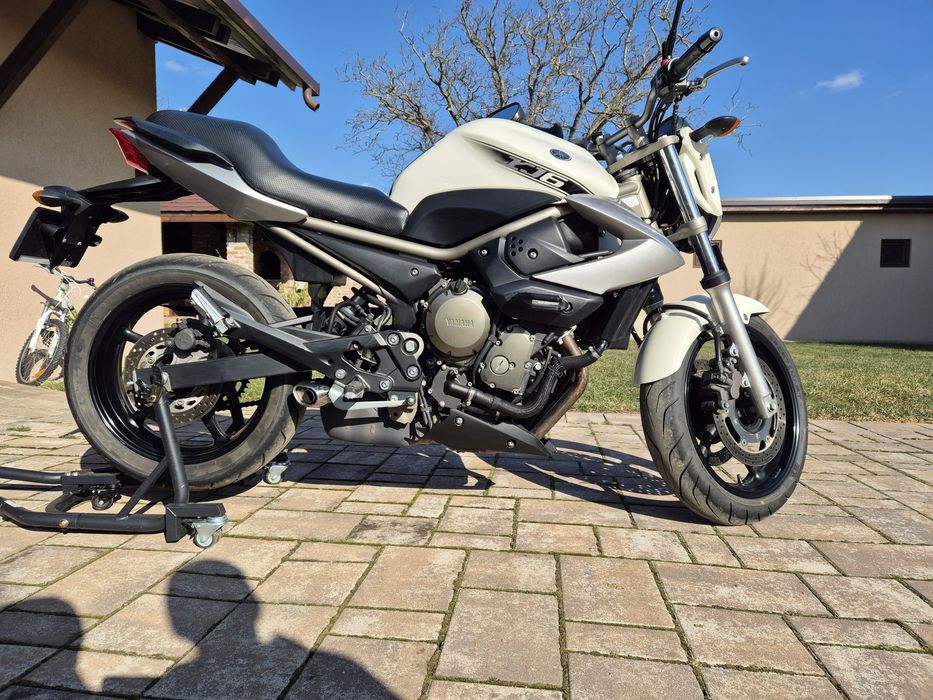 Yamaha xj6n 2009