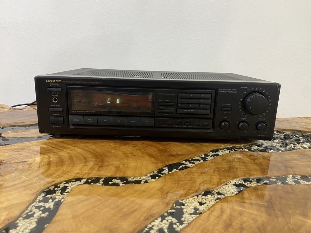 statie / amplificator Onkyo tx-9011