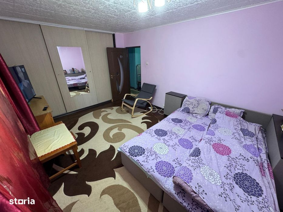 Vand apartament 2 camere mobilat utilat __Piata__
