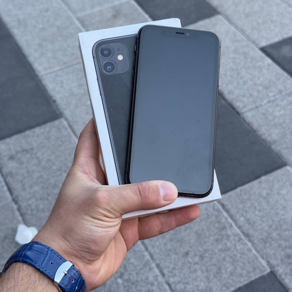 Iphone 11 holati ideal hech qati alishmagan srochni sotiladi