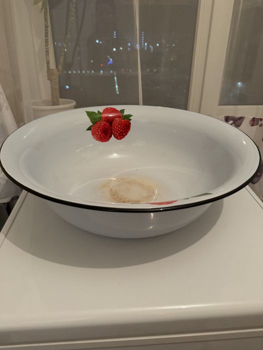 Таз большой эмалированный