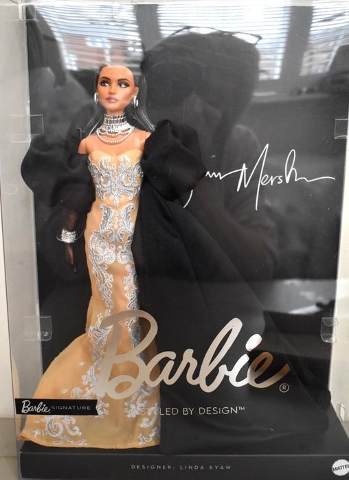 2025 Barbie Sig Gold Label de colecție