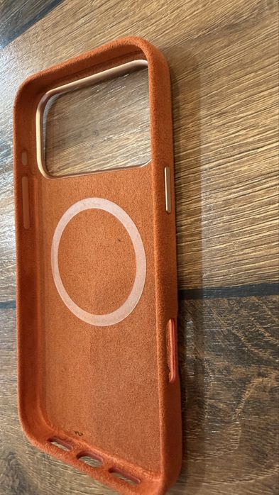 Husa piele alcantara iphone 17 Pro Max Portocalie