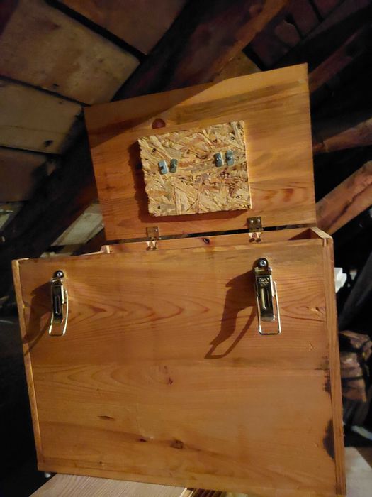 Дървена клетка за пренасяне на зайци