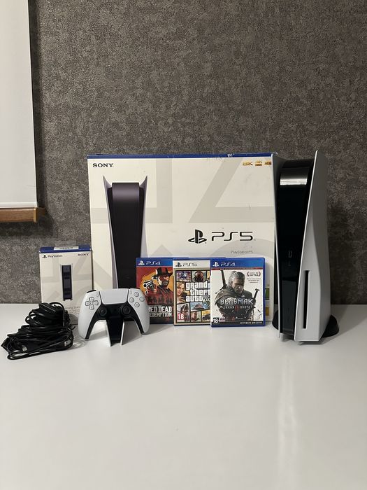 PlayStation 5 в новом состоянии + диски, станция