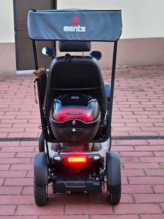 scuter, cărucior electric, pentru persoane handicap, cu acoperiș
