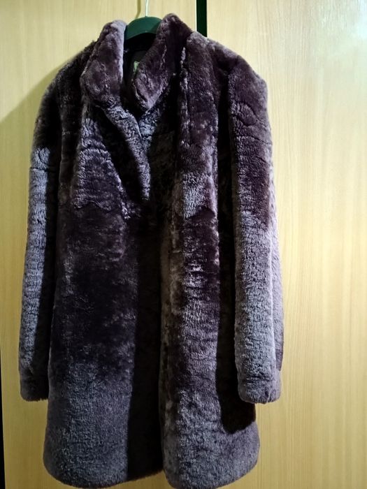 Blana naturala in stare f bună!