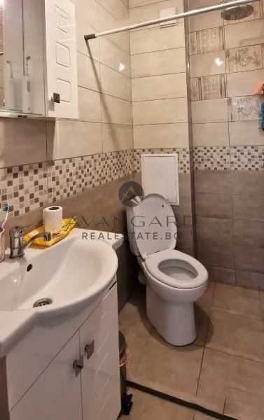 Продава се Тристаен апартамент в Пловдив, Христо Смирненски - 97 кв.м за 1820 €/кв.м - Снимка #9