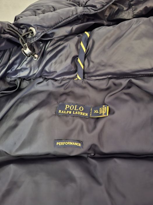 Gracă polo purtată