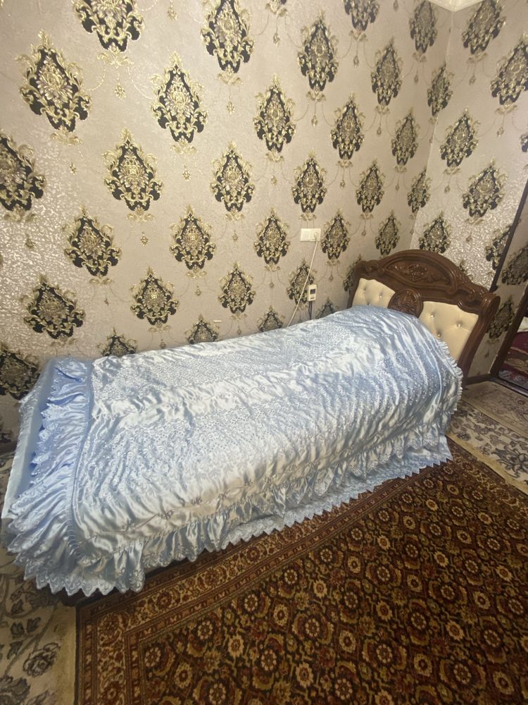 Односпальная  кровать