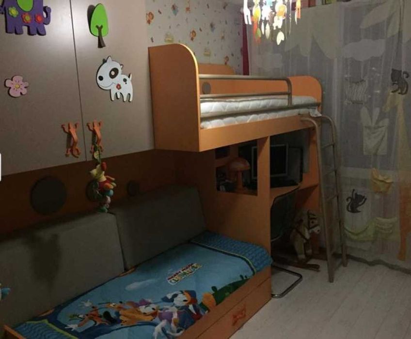 Продава се Тристаен апартамент в София, Разсадника - 95 кв.м за 1843 €/кв.м - Снимка #3