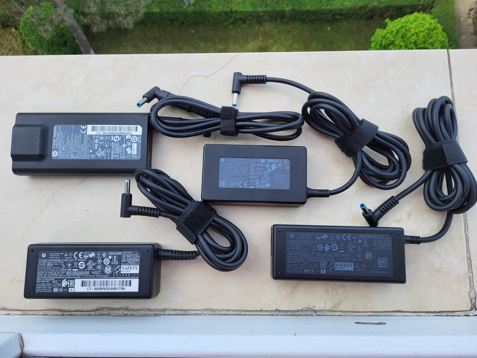 Incarcator laptop HP 19,5V 3,33A 65W mufa albastra 4,5x3mm cu pin