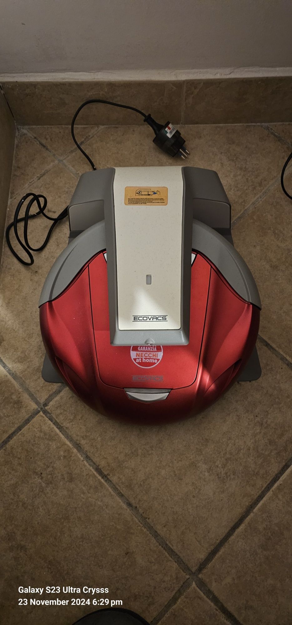 Robot aspirator Deebot