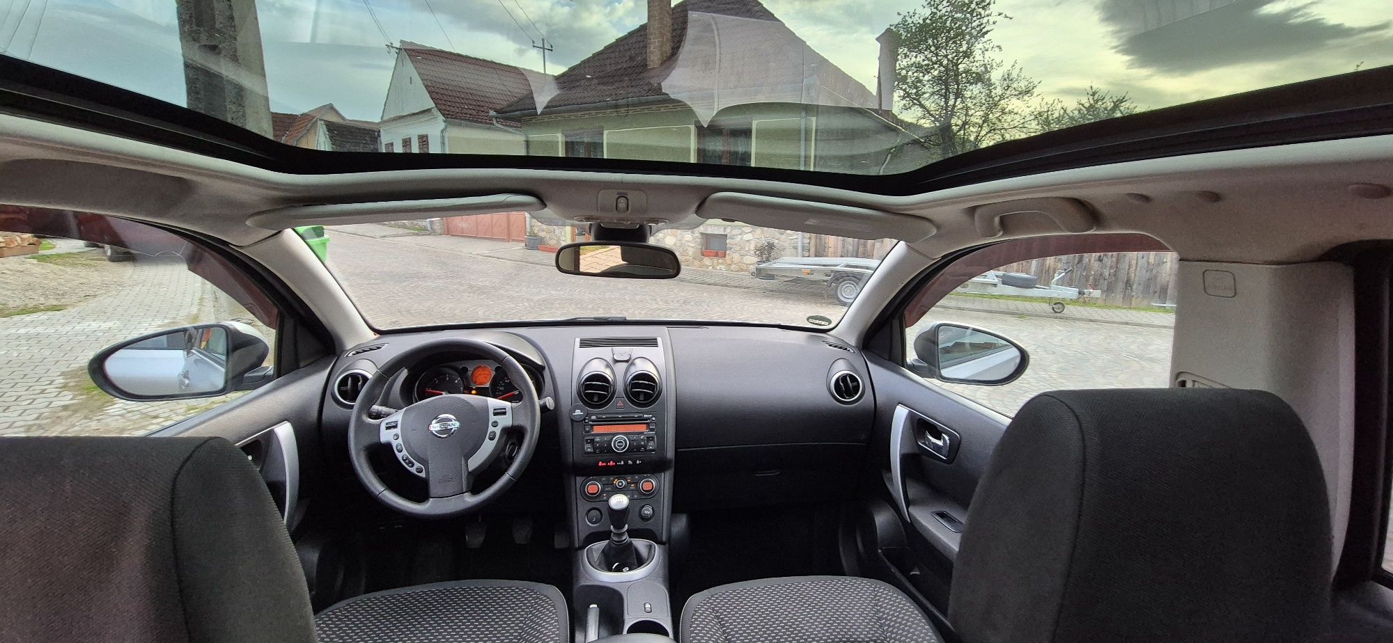 Nissan Qashqai ,diesel,106 CP ,euro 4 ,clima ,Germania,2009